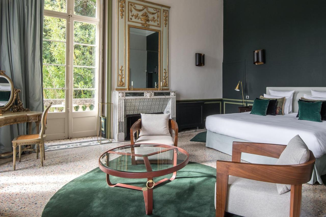 ホテルChateau Martinay カルパントラ エクステリア 写真