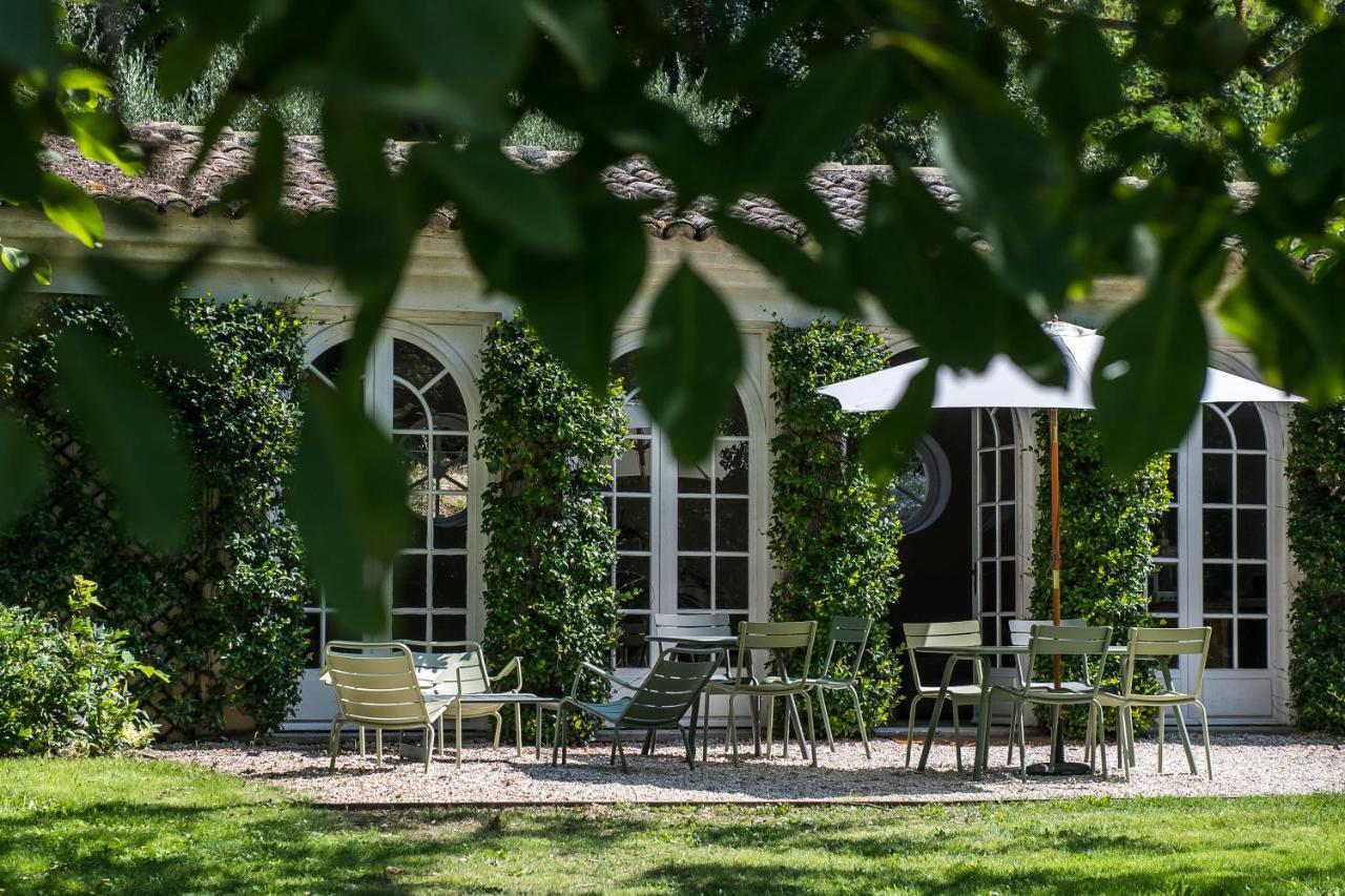 ホテルChateau Martinay カルパントラ エクステリア 写真
