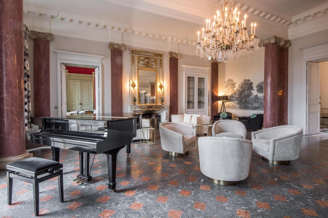 ホテルChateau Martinay カルパントラ エクステリア 写真
